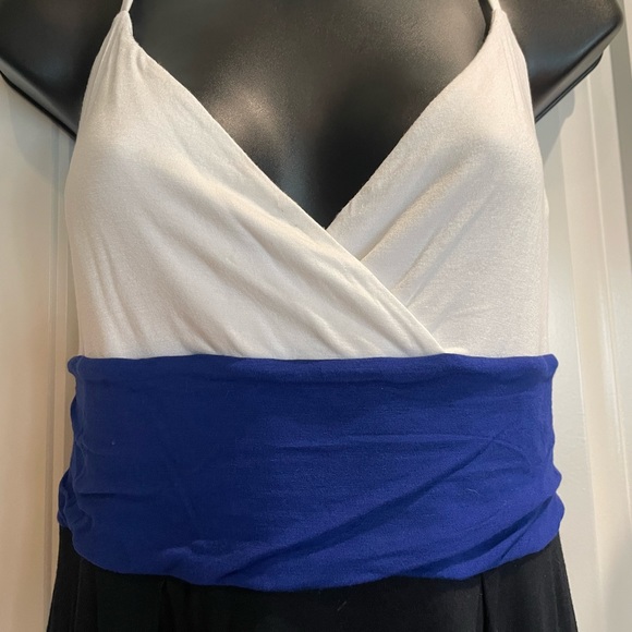 Express Colorblock Dress - Picture 2 of 5